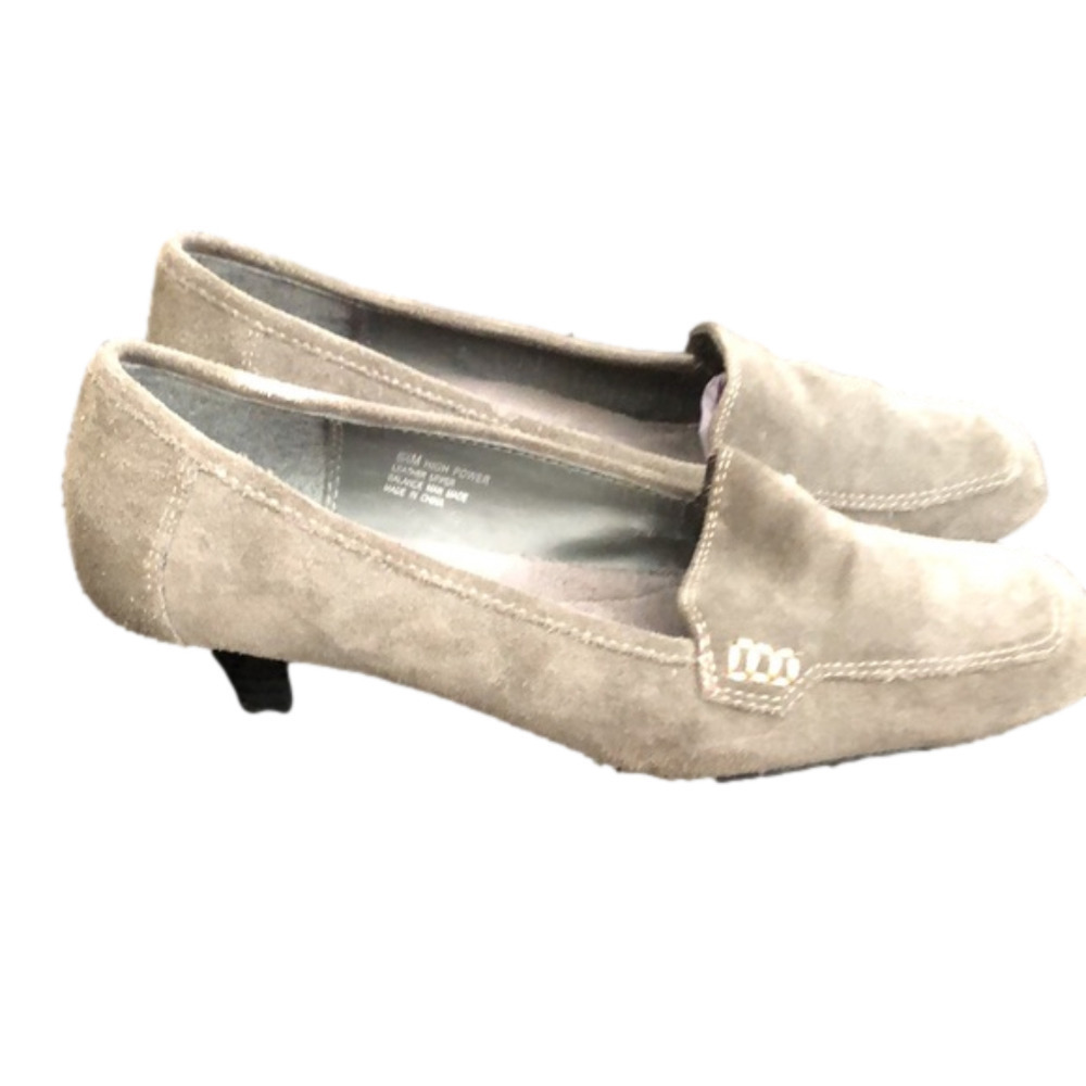 Vintage Aerosoles Suede High Power Pumps